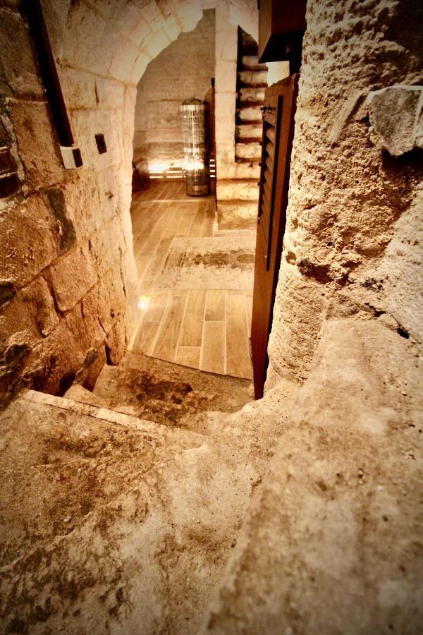Spa Gaalor***** - Jacuzzi & Sauna A Ruan Exterior foto